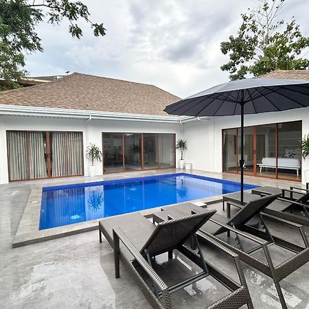 Pineale Villas, Resort And Spa Panglao Eksteriør bilde